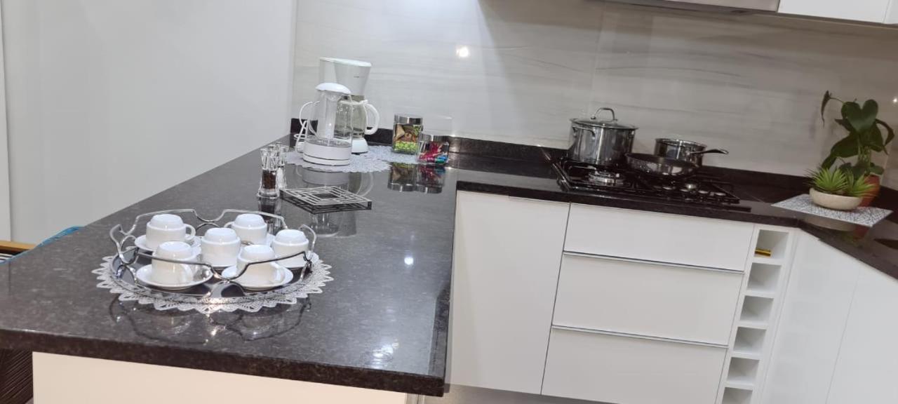 Appartement Cazino Apartamento 4 à Praia Extérieur photo